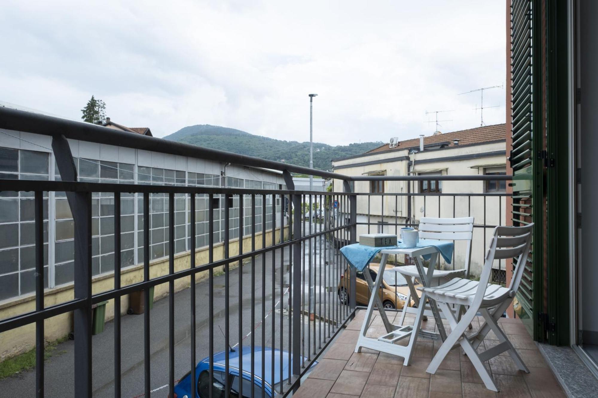 Appartamento Clalia Luino Luaran gambar